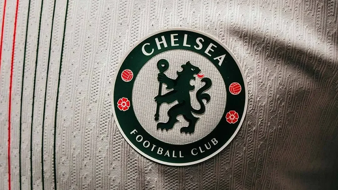 Magyar nemzeti színekben lép pályára a Chelsea a következő szezonban