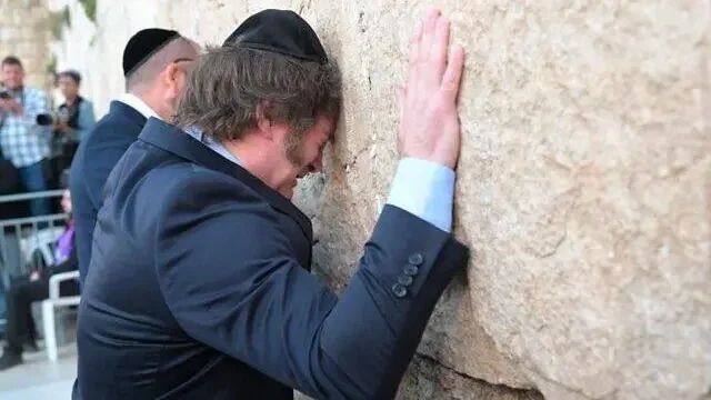 Az argentin elnök szerint Izrael „morális” harcot vív „jó és a rossz” között