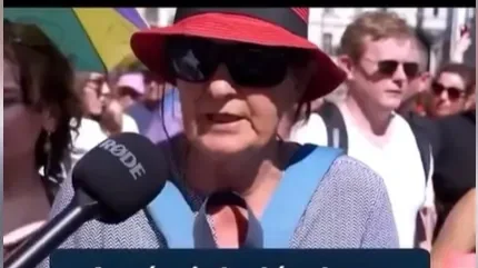 Büszkén mesélte a tanárnő, hogyan terjeszti a tiltás ellenére is az LMBTQ-propagandát a gyerekeknek