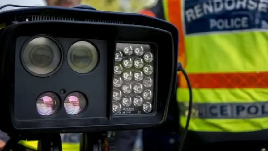 Kevés a rendőr, de traffipaxozásra mindig lesz ember