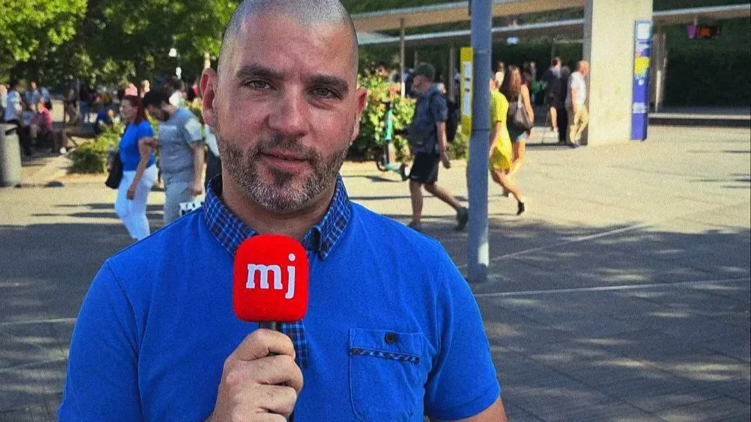 A jobboldalt kirekesztik, a baloldal összezár