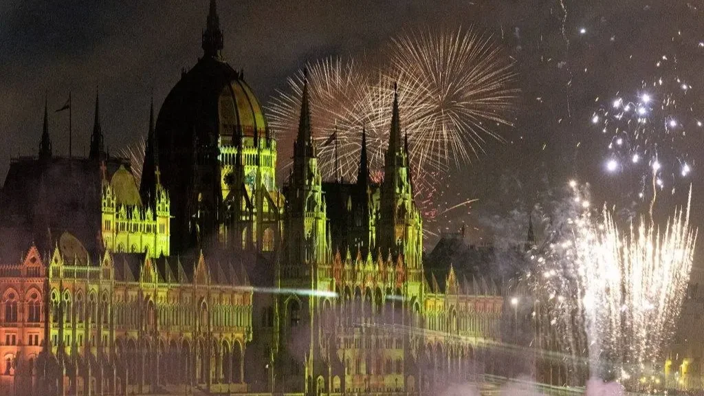 Parlamentet akart robbantani egy férfi Budapesten