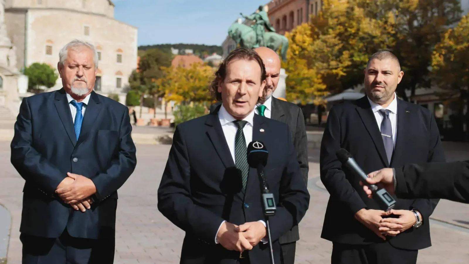 Baranya vármegyében is felsorakoztak a Mi Hazánk képviselőjelöltjei