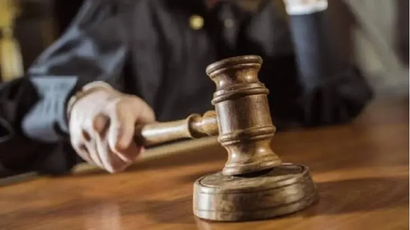 Amikor már a bíró sem tartja be a törvényt