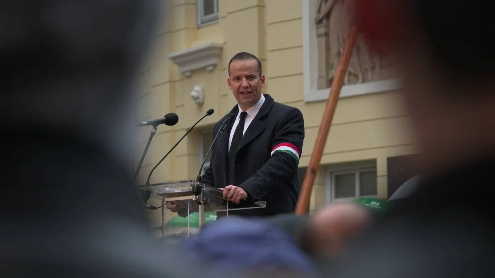 Toroczkai: „Globalista pénzemberek akarják a magyar nemzeti újjászületés programját megírni”