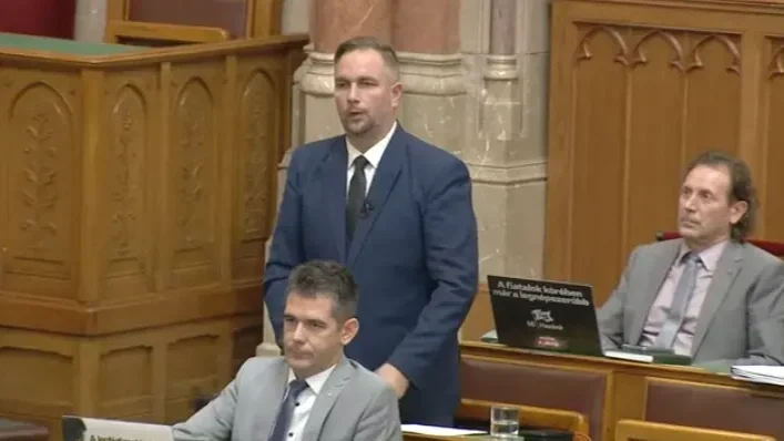 Oltás-kötelezés helyett a választhatóságot hangsúlyozza a Mi Hazánk