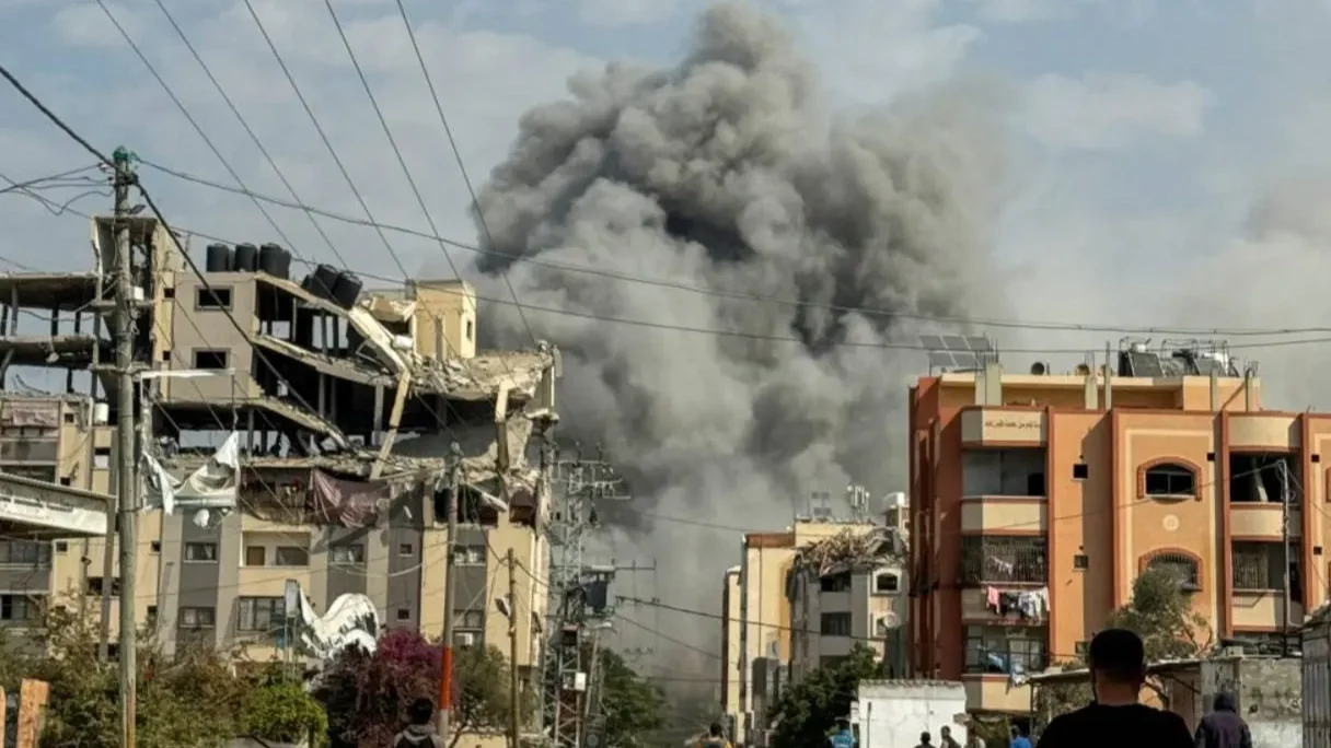 Izrael légicsapást mért Gázára, majd a palesztinokat vádolta a tűzszünet megszegésével