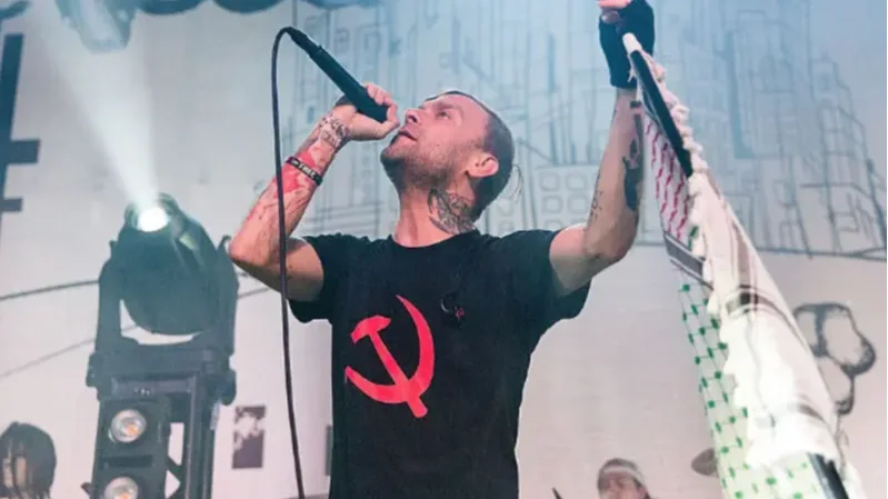 Avril Lavigne, a Blink-182 és az Offspring együtt próbálták megállítani az „amerikai fasizmust”