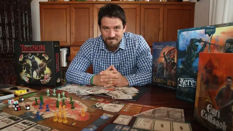 Lenhardt Balázs felszólalt a szatellitpártozással szemben