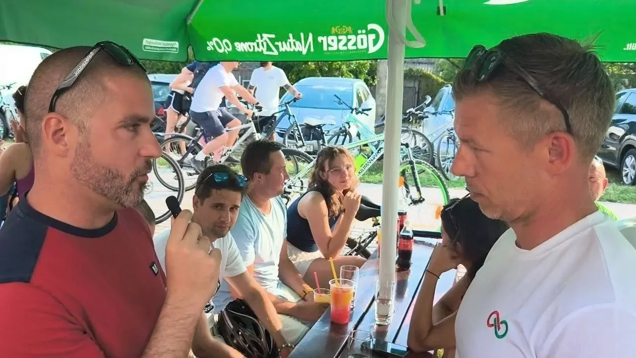 Otromba dolog hazudni, Magyar úr!