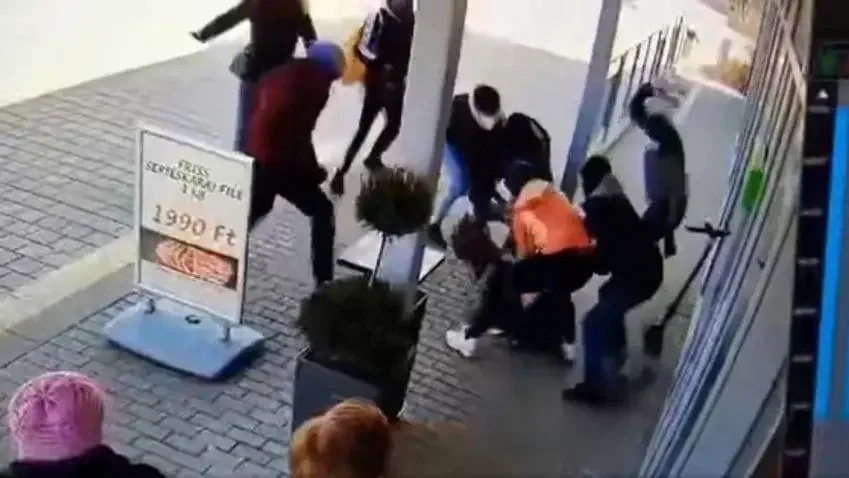 Még egy antifa élvezheti a magánzárka csendjét, aki részt vett a budapesti támadásokban