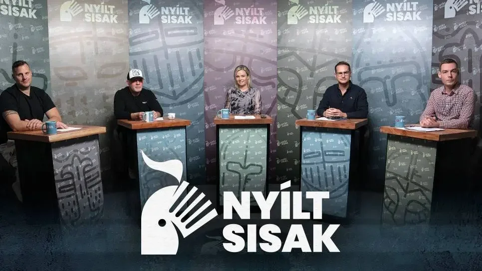 ByeAlex kokainnal, a politika AI-jal bódít