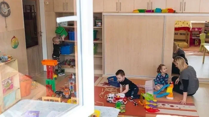 Tömeges óvodabezárásra készül Kiss László