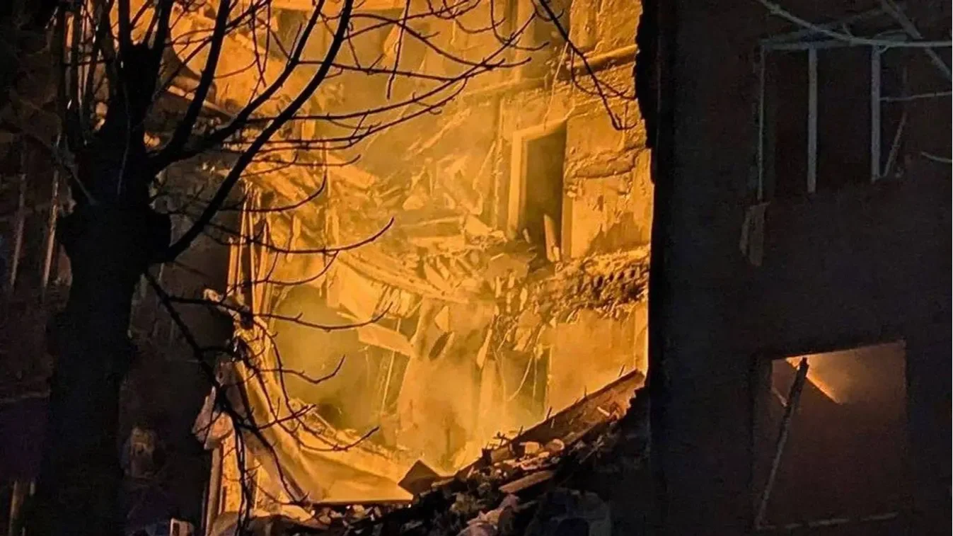 Kép: Orosz rakétatámadás Krivij Rihben | Fotó: AFP