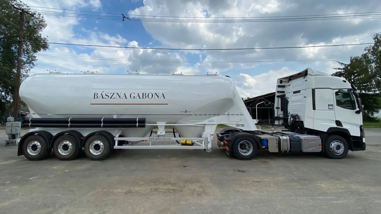 Kép forrása: Bászna Gabona Zrt. Facebook-oldala