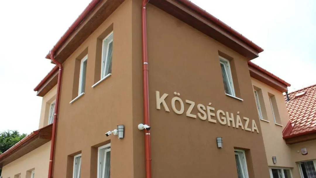 Ecseri Polgármesteri Hivatal | Kép forrása: ecser.hu