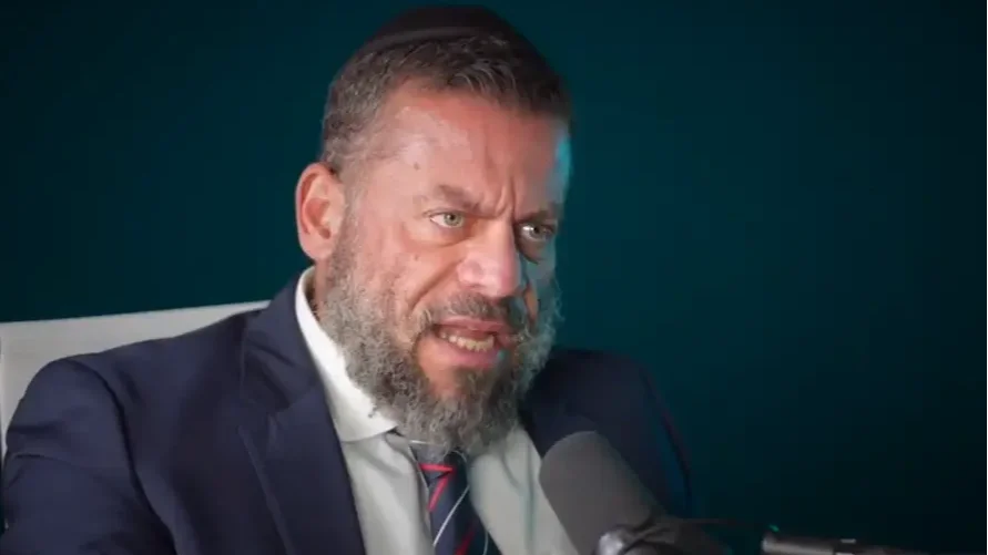 Fotó forrása: Renitens Youtube-csatornája