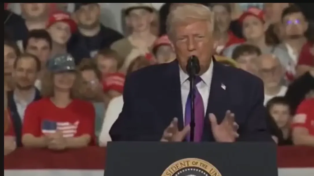 Kép forrása: ET Now/Youtube