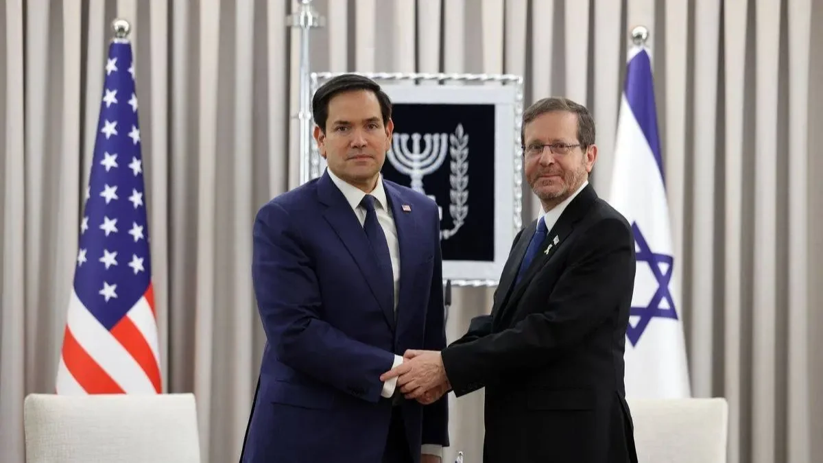 Marco Rubio amerikai külögyminiszter és Jichák Hercog izraeli elnök. Fotó: AFP