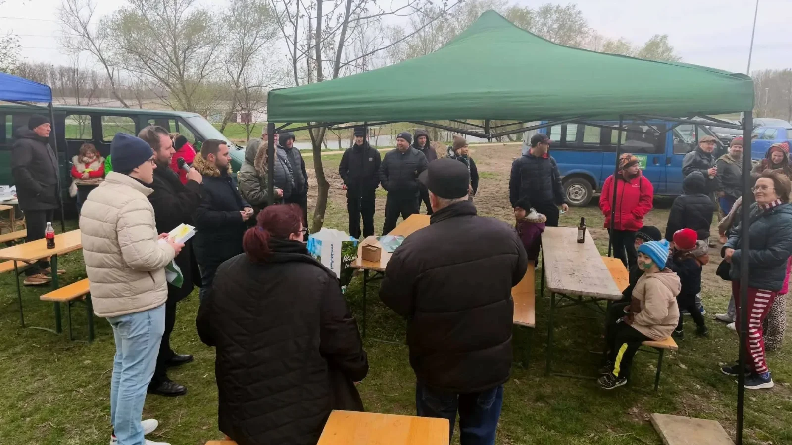 Kép forrása: Mi Hazánk Oroszlány Facebook-oldala