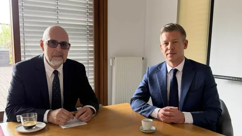 Kép forrása: Magyar Péter Facebook-oldala